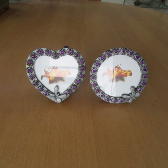 Purple rhinestone picture photo frames - round and heart shaped with butterfly - Picture 2 of 7